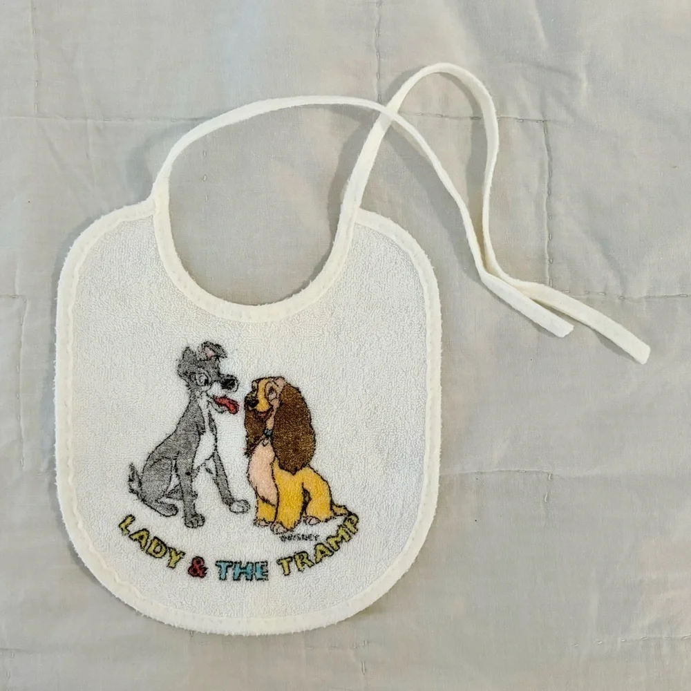 Vintage Kids Baby Disney Lady & The Tramp Terry Bib